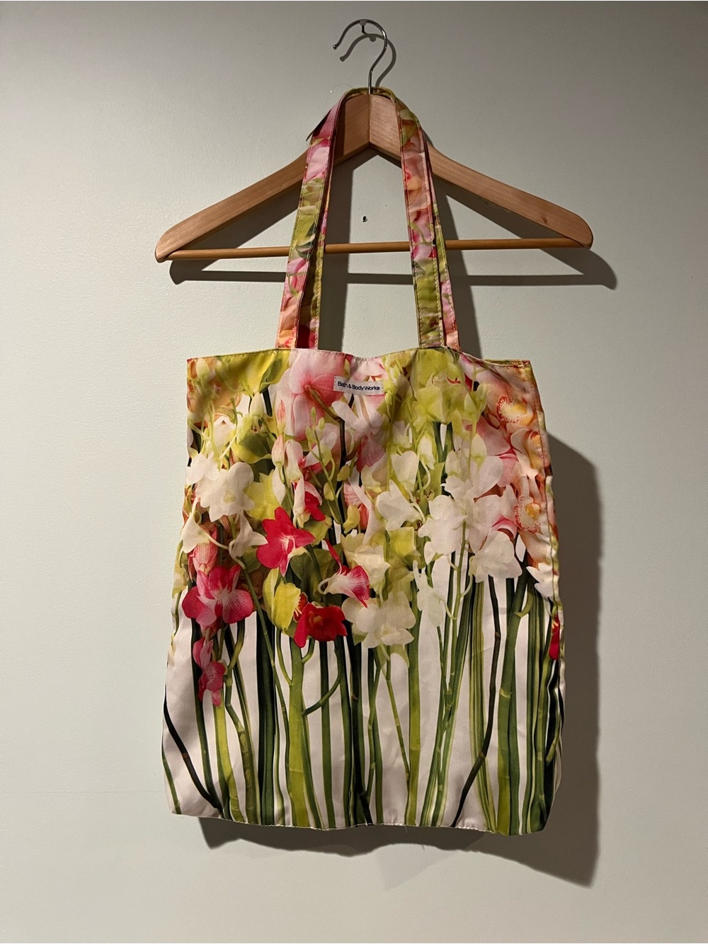 Bath & Body Works Floral Print Print & Green Tote Bag